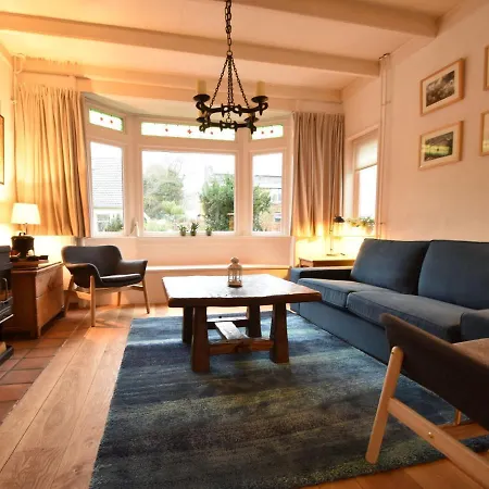 Holiday home Comfortable In Near Forest *