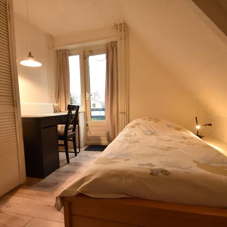 Comfortable In Near Forest Holiday home