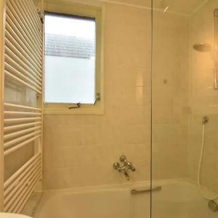 Ferienhaus Comfortable In Near Forest