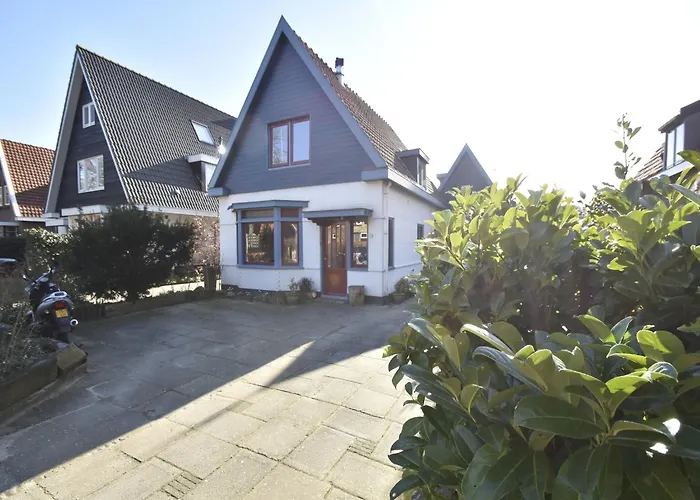 Comfortable In Near Forest Дом отдыха *