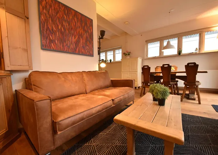 Comfortable In Near Forest Дом отдыха Берген