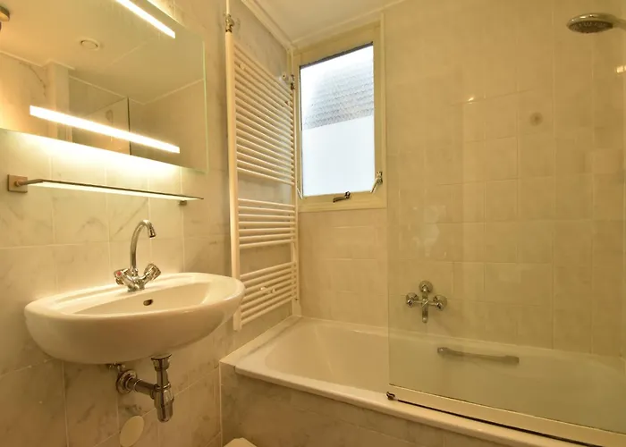 Comfortable In Near Forest Дом отдыха Берген